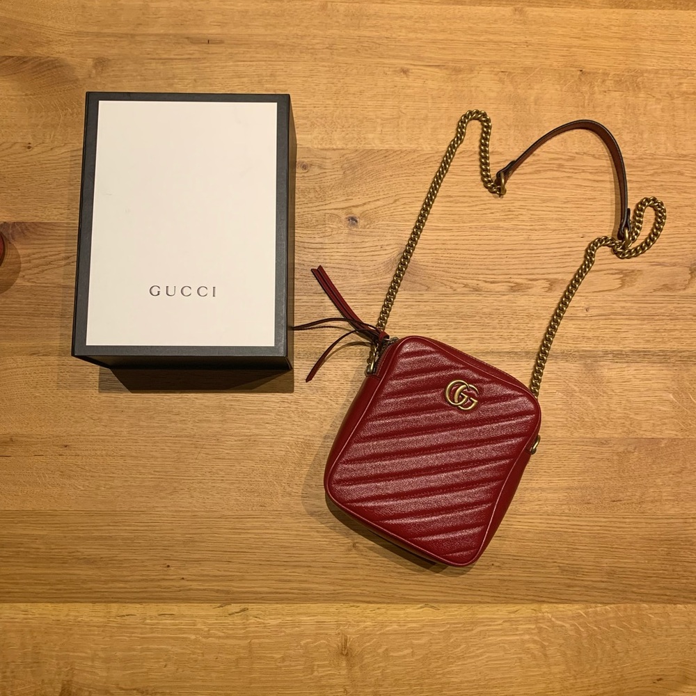 Authentic Gucci Marmont Double zip camea bag, perfect condition. Used 10 times